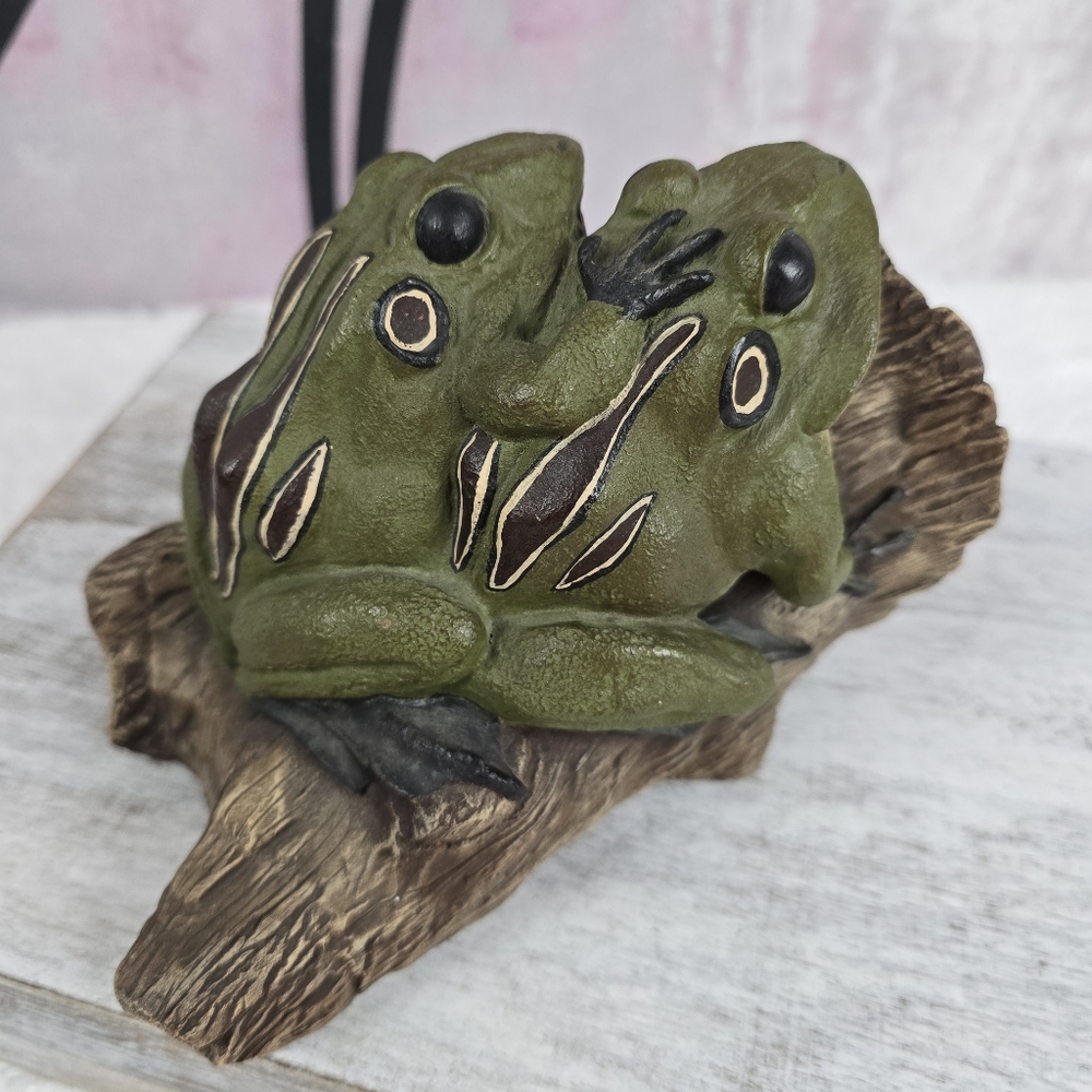Stump Dwellers Frogs by Gary Stevenson
